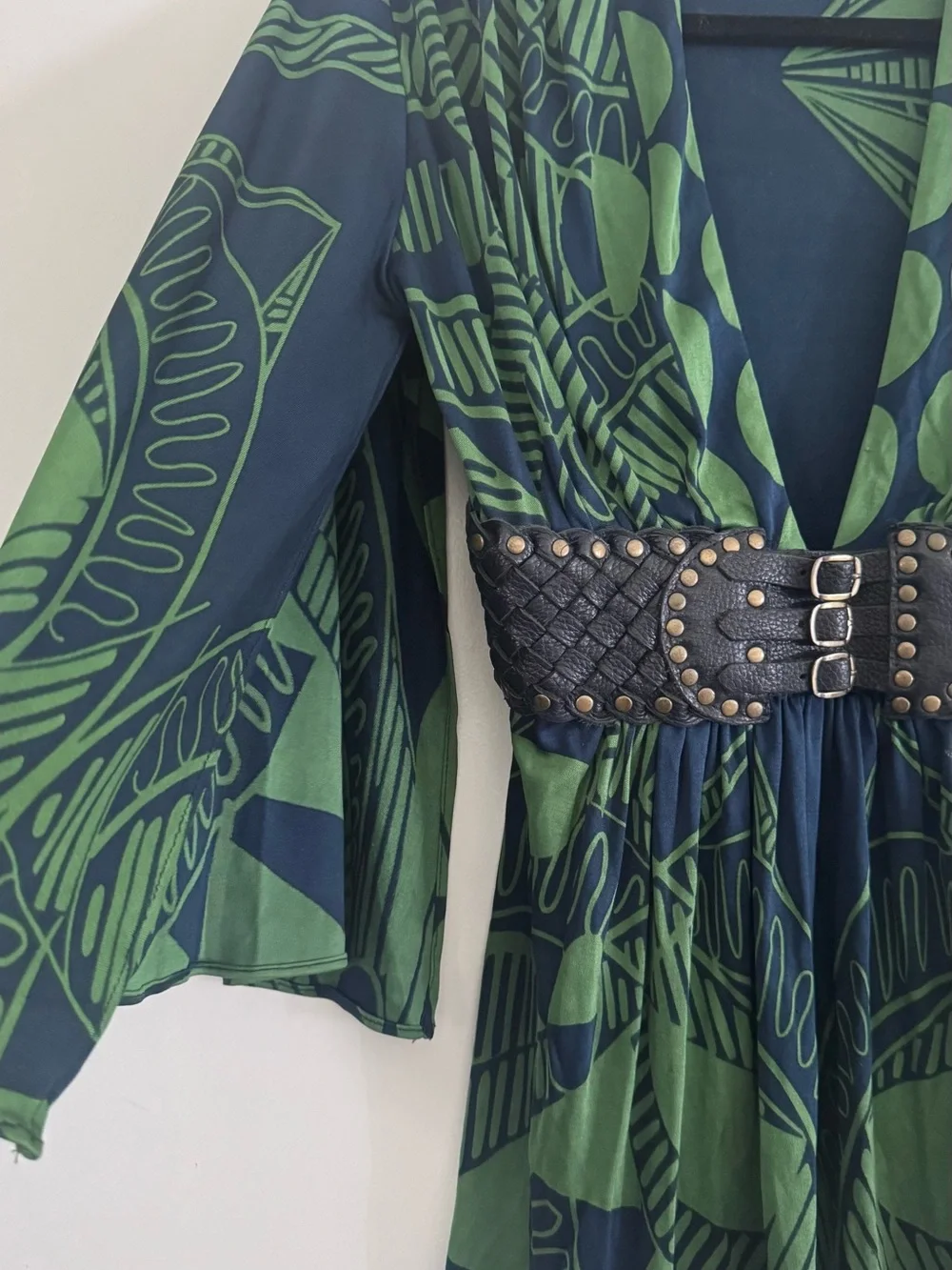 VINTAGE Rare Sky Brand Y2K Plunge Kimono Blouse Top with Studded Belt M - Picture 5 of 9
